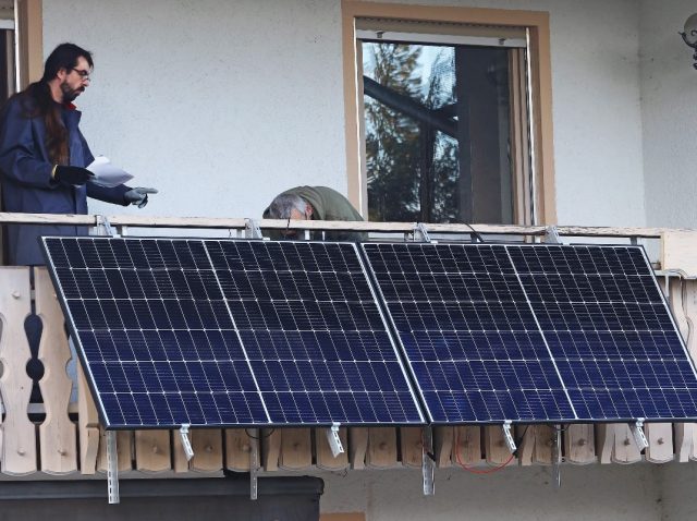 Placas-solares-para-balcones Placas-solares-para-balcones